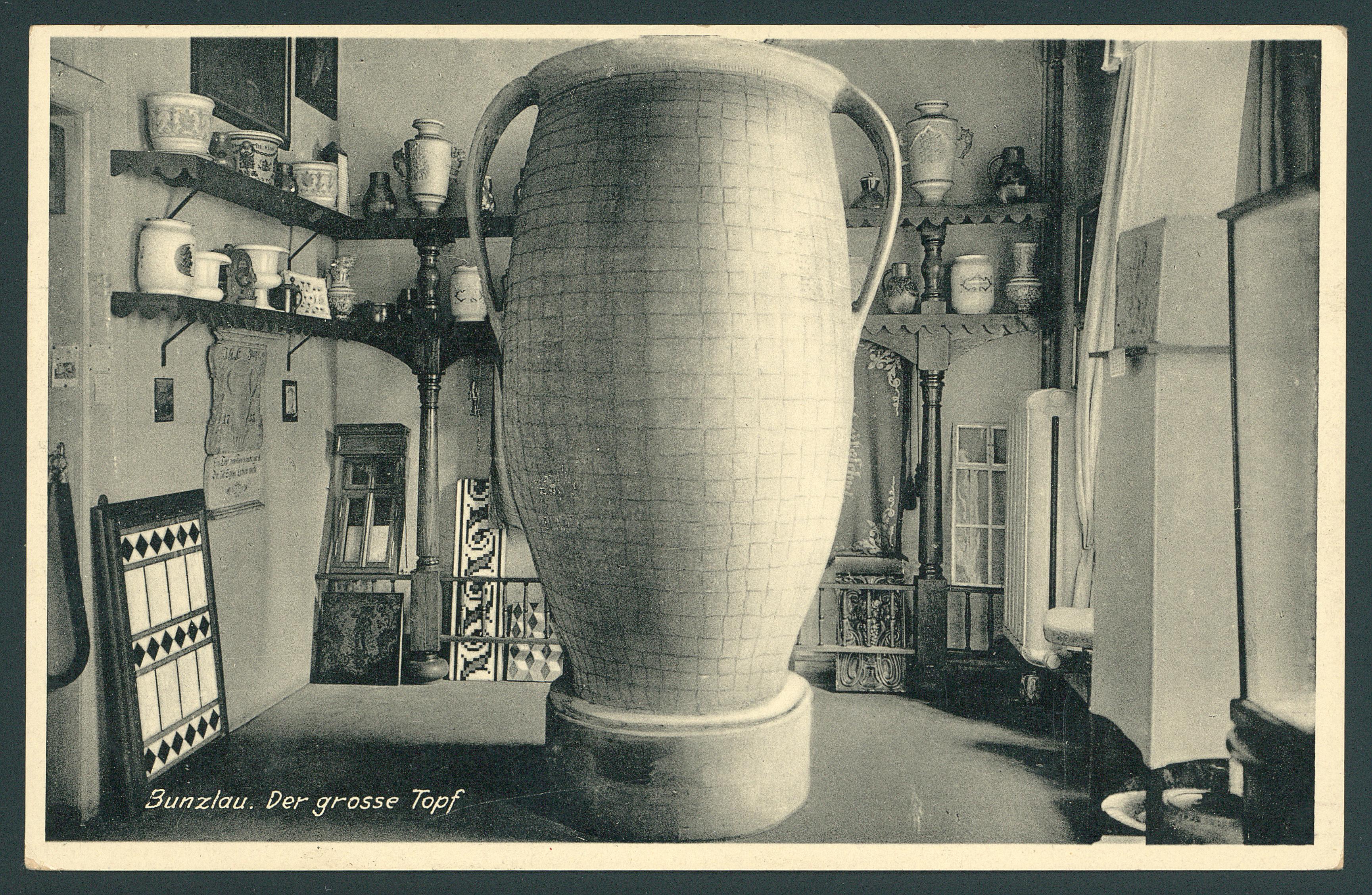 Największe, ponad dwumetrowe naczynie ceramiczne wykonane w Bolesławcu